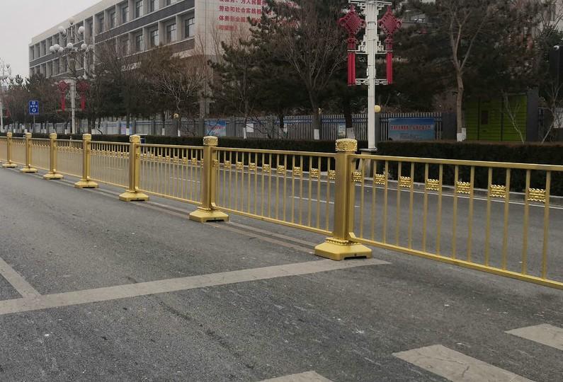 陜西榆林黃金護(hù)欄