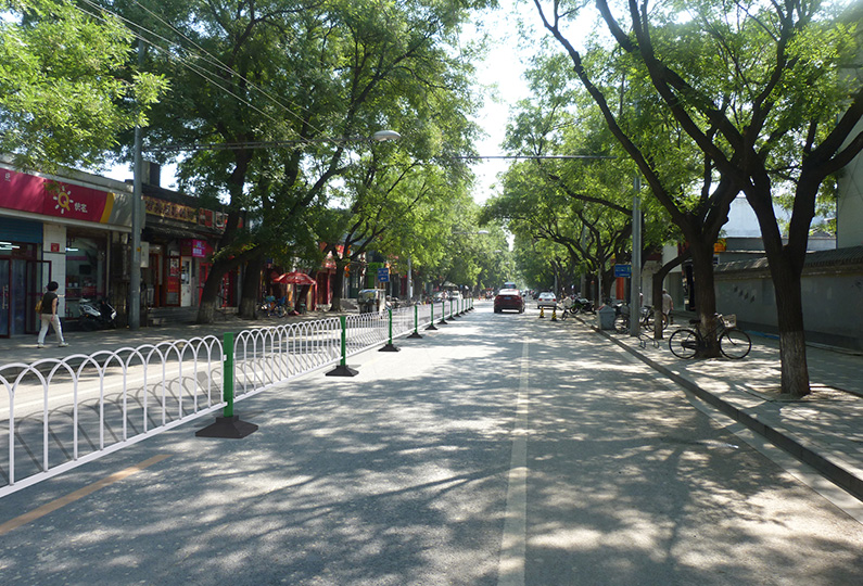 愛(ài)可青市政護(hù)欄的詳細(xì)應(yīng)用