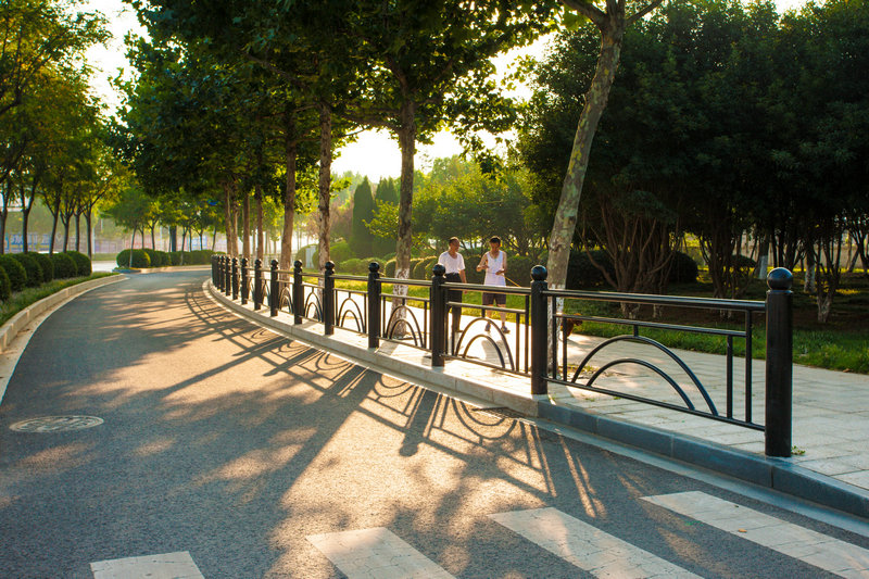 8731718672119490.jpg CYH-C創意護欄.jpg